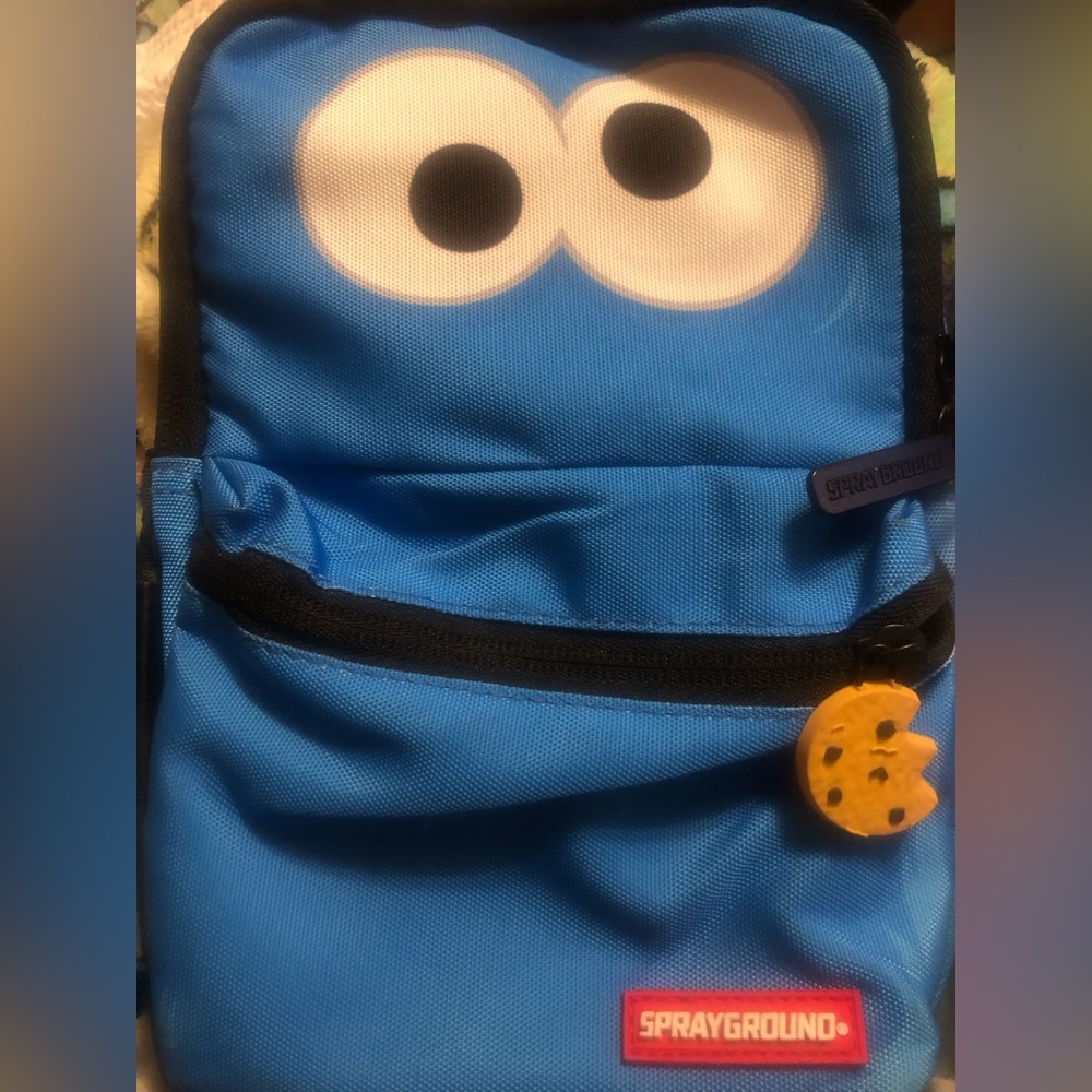UNSTOPPABLE MESSENGER SLING BAG Cookie Monster